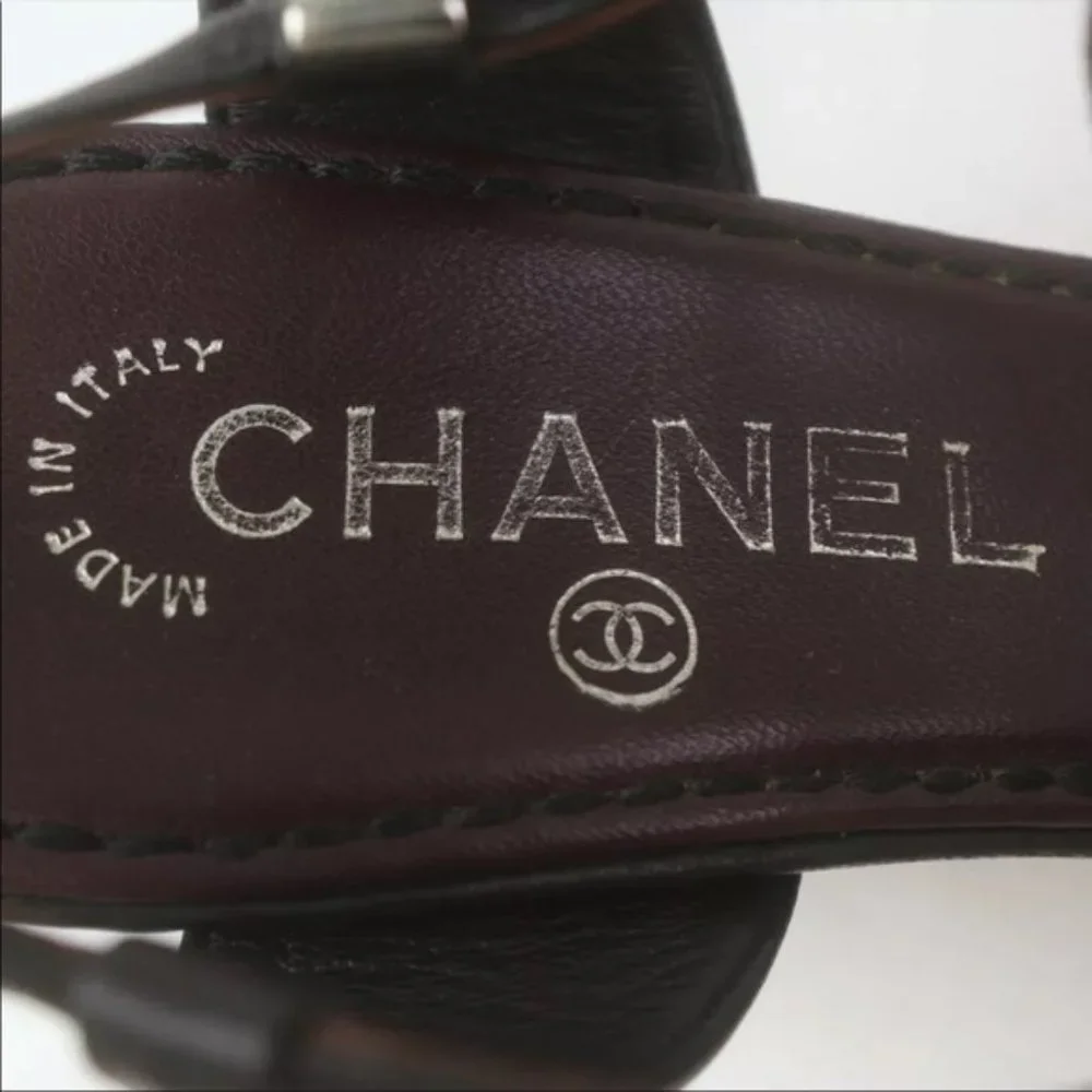 Chanel Sandals Women Black Leather (calf)